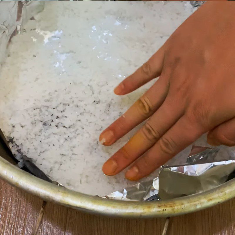 Step 4 Salt the chicken Smoked salted chicken