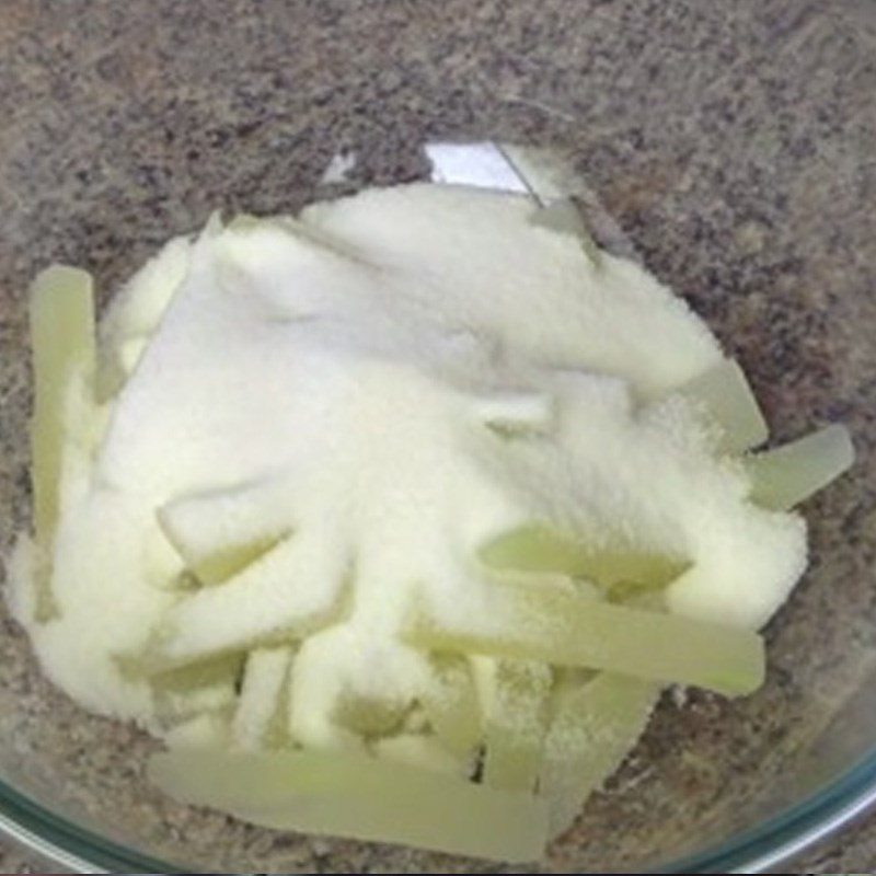 Step 4 Marinate the gourd for candied gourd