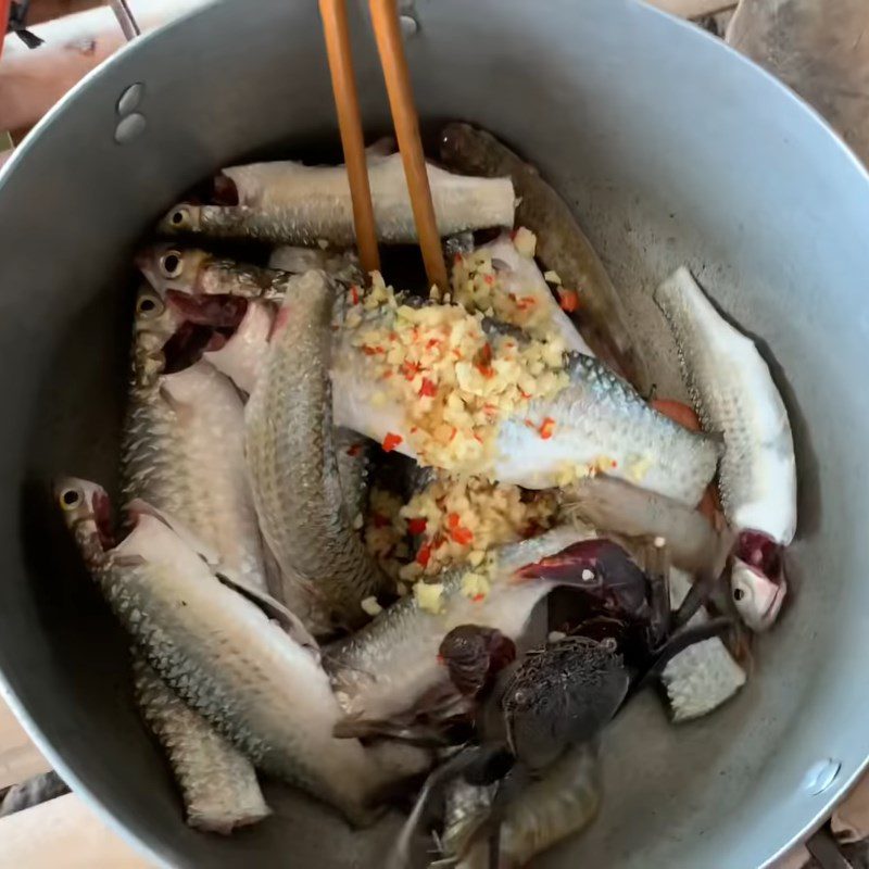 Step 3 Marinate the fish, Fish braised with tamarind