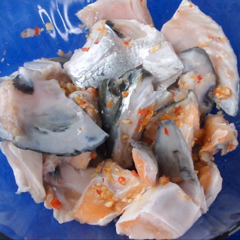 Step 2 Marinate the salmon Fried Salmon Head with Fish Sauce