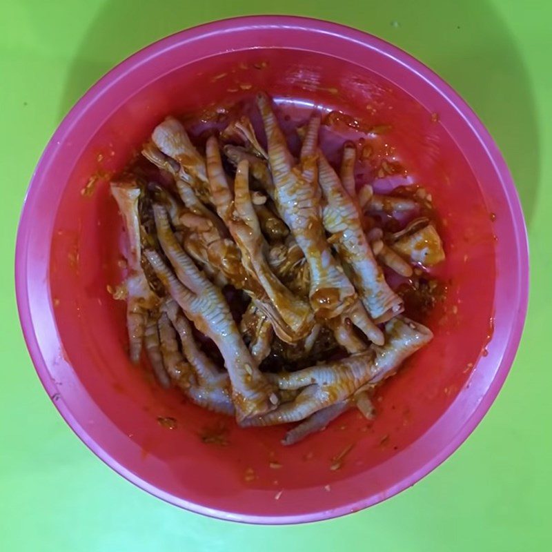 Step 2 Marinate chicken feet Grilled chicken feet with salted chili and oyster sauce