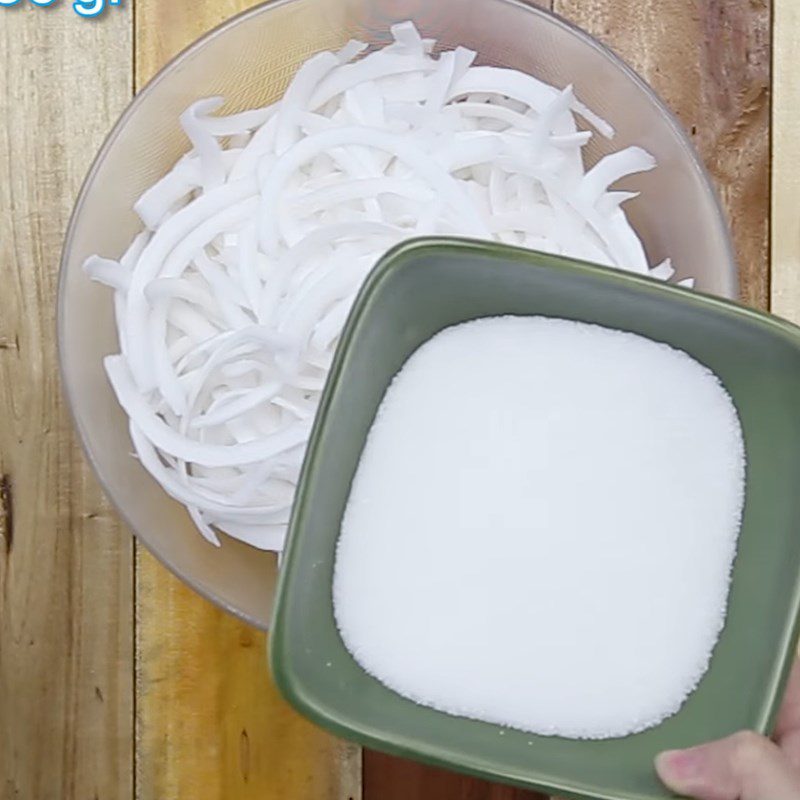 Step 2 Marinate coconut meat for coconut milk candy