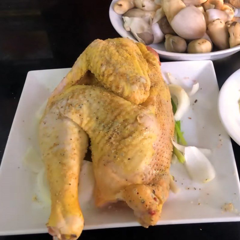 Step 2 Marinate the chicken Steamed chicken with straw mushrooms