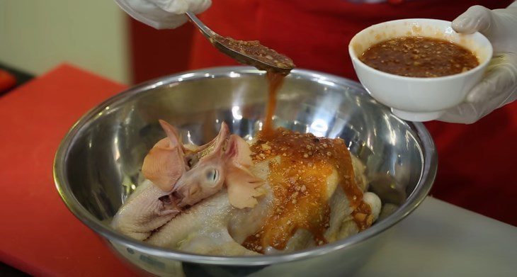 Step 3 Marinate the chicken for Steamed Chicken with Fish Sauce