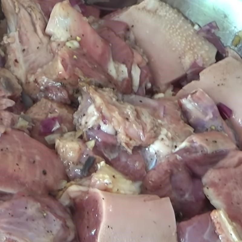 Step 3 Marinate the beef tongue Beef tongue cooked in lagu