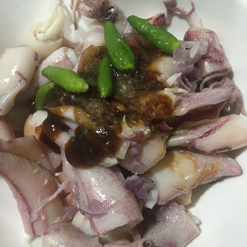 Step 2 Marinate the squid and pork Braised squid with pork belly