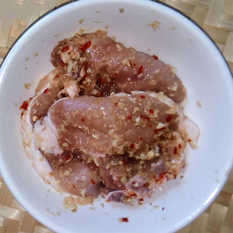 Step 2 Marinate the ribs Grilled ribs with lemongrass and chili