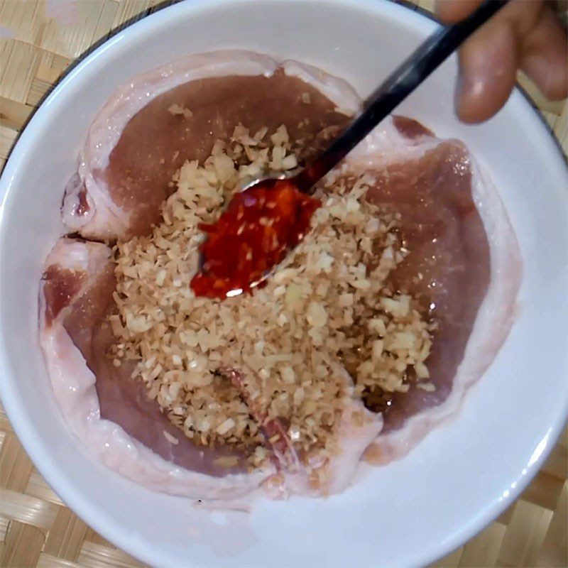 Step 2 Marinate the ribs Grilled ribs with lemongrass and chili