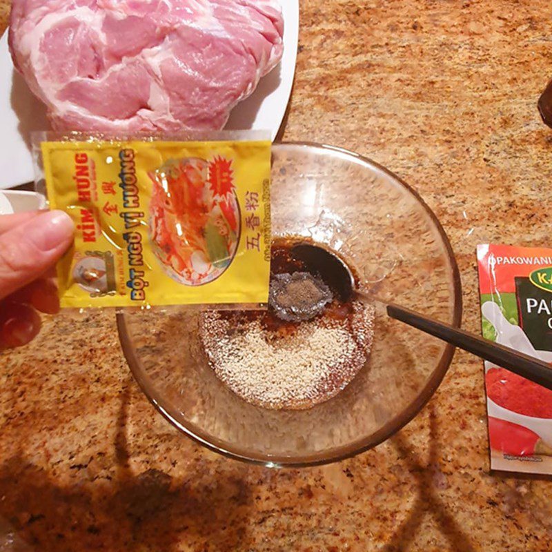 Step 2 Marinate meat Grilled meat in a pan