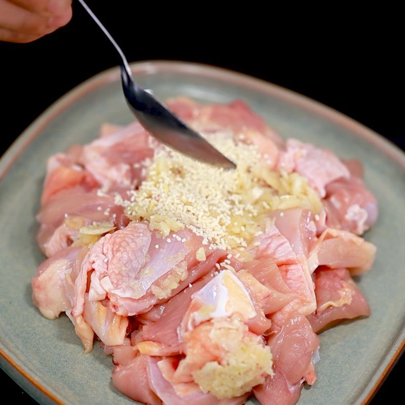 Step 3 Marinate the chicken Salted chicken