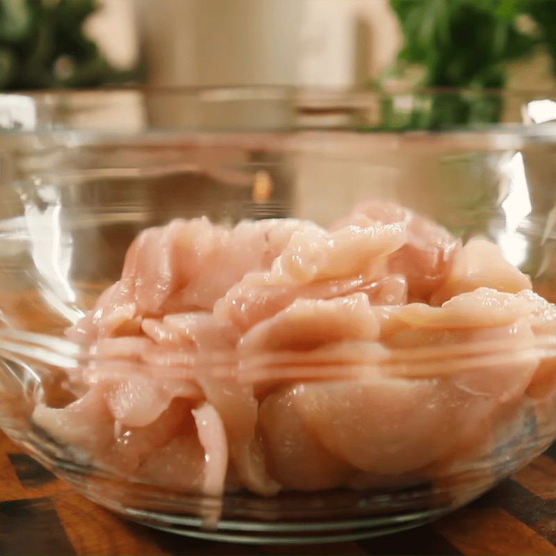 Step 2 Marinate the chicken Thai Lemon Leaf Chicken Stir-fry