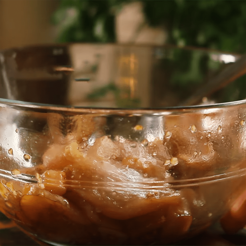 Step 2 Marinate the chicken Thai Lemon Leaf Chicken Stir-fry