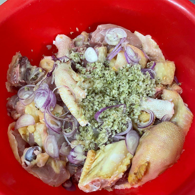 Step 2 Marinating Chicken Chicken Braised with Lemongrass and Five-Spice