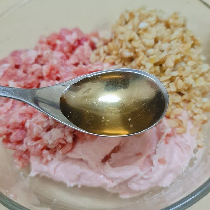 Step 2 Marinate the meat and pork paste for Minced Meat with Green Sticky Rice