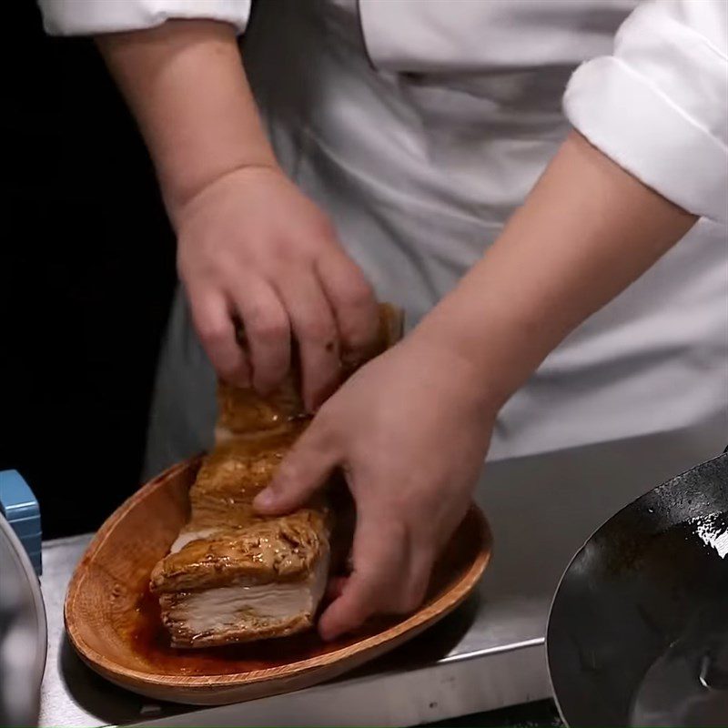 Step 4 Marinate and Fry the Meat Cantonese Pork Belly