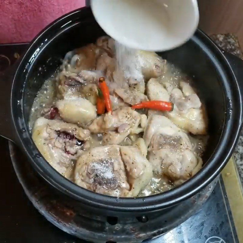 Step 3 Marinating and Braising Chicken Chicken with Green Onions