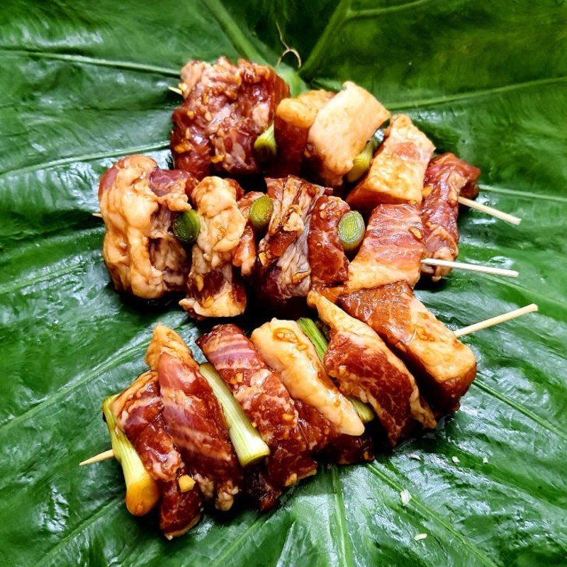 Step 2 Marinate and skewer the meat Grilled pork with leeks