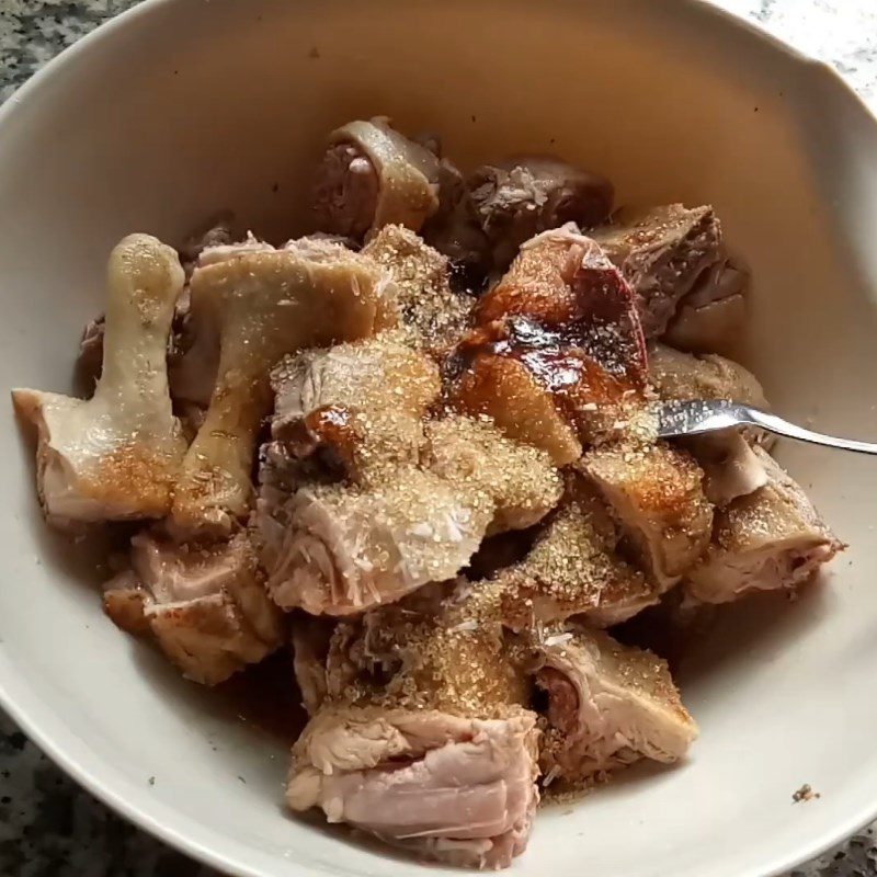 Step 3 Marinate duck Duck braised with five spices