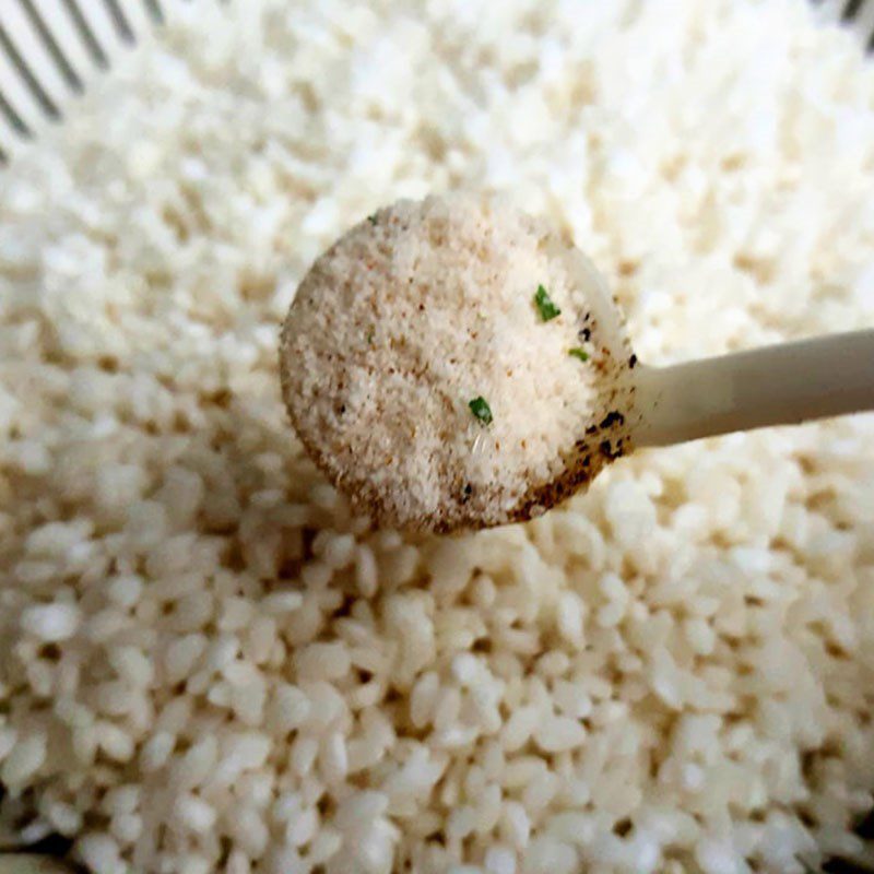 Step 1 Rinse the rice and cook the sticky rice Sticky Rice Chicken using an air fryer (recipe shared by users)