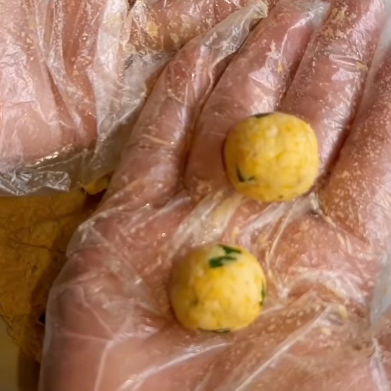 Step 4 Shape the balls for vegetarian shrimp balls