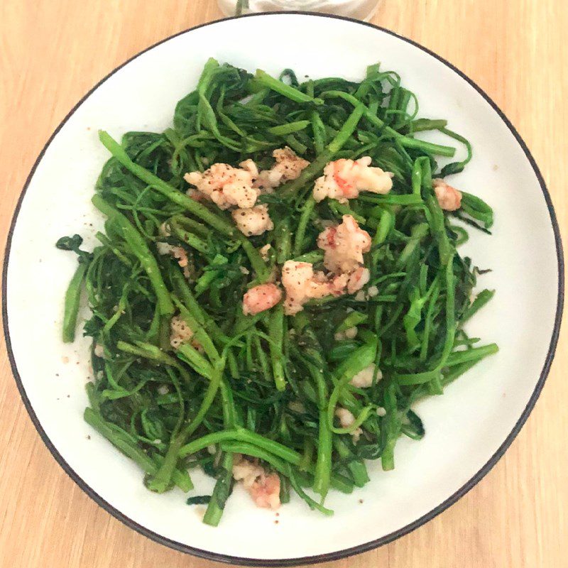 Step 4 Final product Stir-fried water spinach with minced shrimp