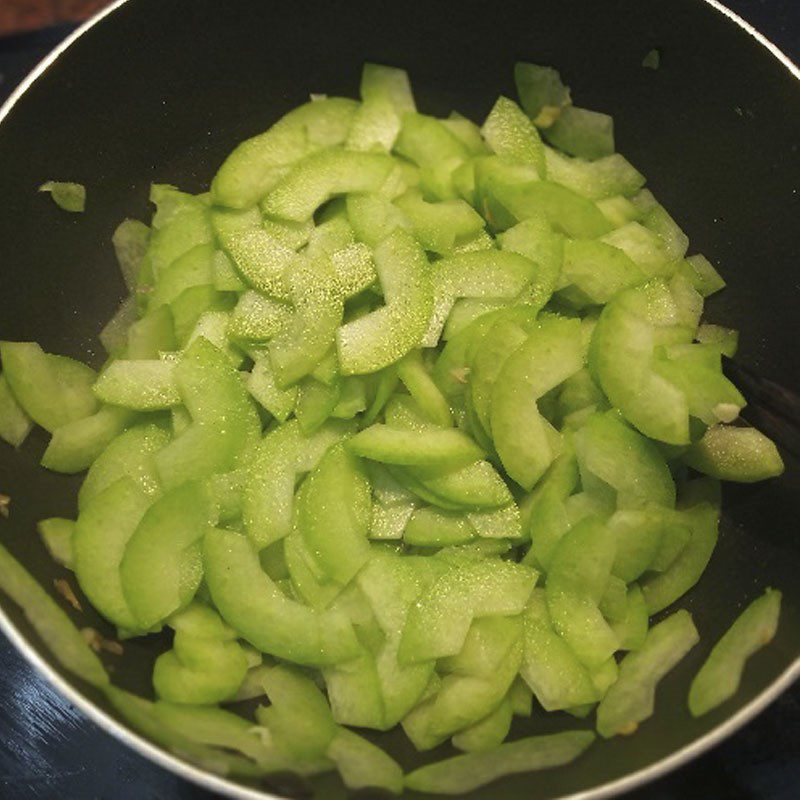 Step 2 Stir-fried Winter Melon Stir-fried Winter Melon with Peanuts