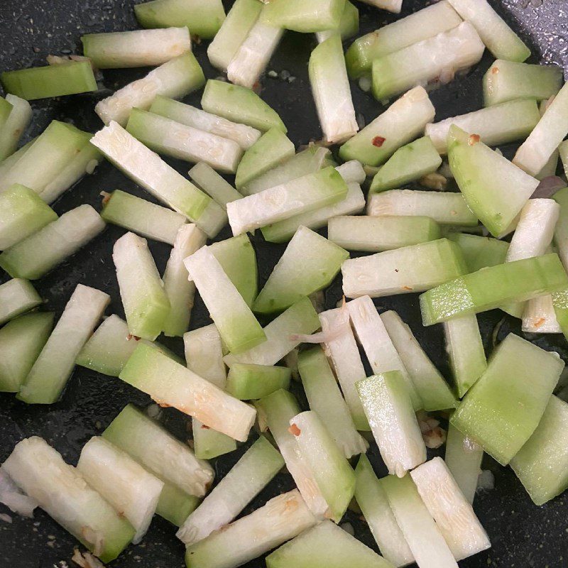 Step 3 Stir-fried Winter Melon Stir-fried Winter Melon with Eggs