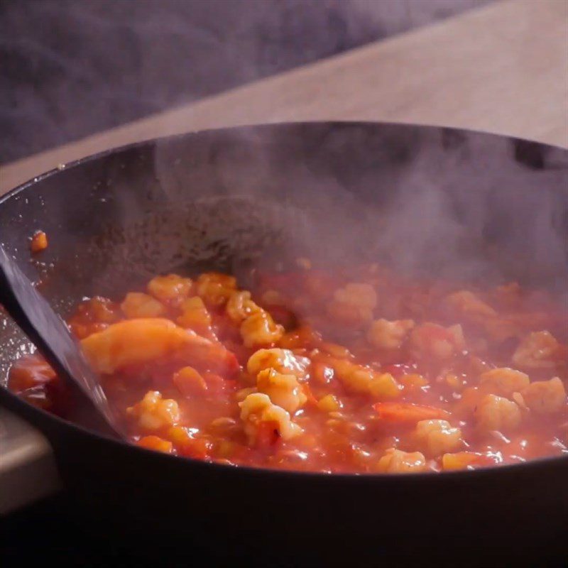 Step 3 Stir-fried tomatoes with shrimp Shrimp in tomato sauce