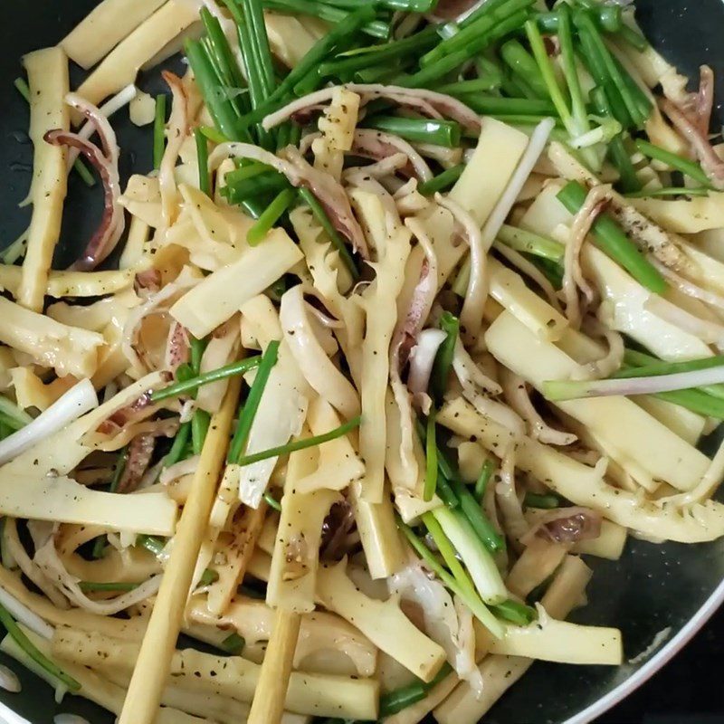 Step 2 Stir-fried Dried Squid Dried squid stir-fried with fresh bamboo shoots