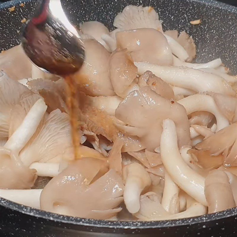 Step 2 Sautéed mushrooms Oyster mushrooms sautéed with garlic