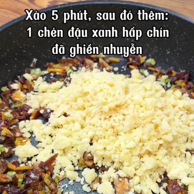 Step 2 Stir-fry filling for Vegetarian Xôi Khúc (Recipe shared from Tiktok Bếp chay XANH)