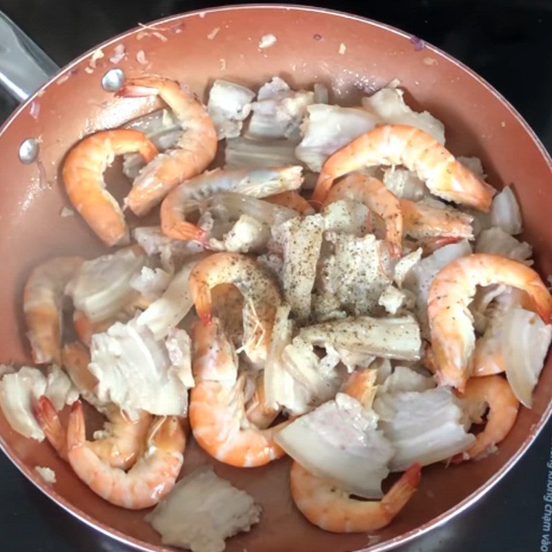 Step 2 Stir-fry shrimp and pork filling for Central Vietnamese pancakes