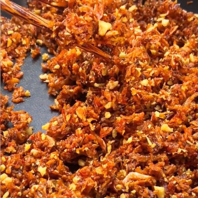 Step 2 Stir-fried shrimp paste with tamarind and garlic