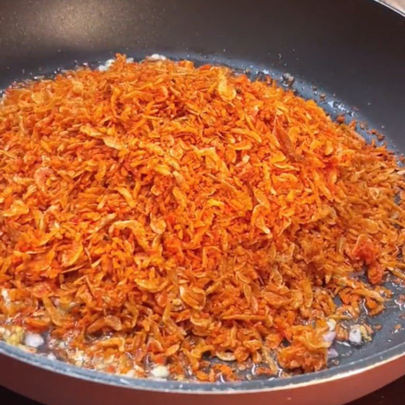 Step 2 Stir-fried shrimp paste with tamarind and garlic