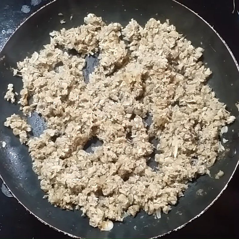 Step 6 Stir-fried fish meat Carp porridge with mung beans