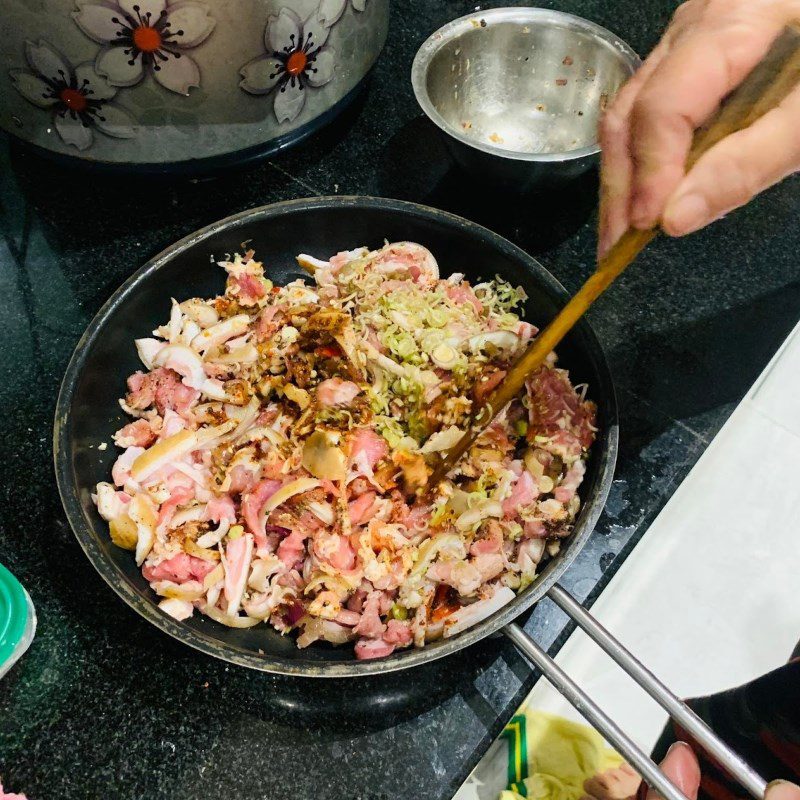 Step 3 Stir-fried goat Stir-fried goat with lemongrass and chili powder (recipe shared by a user)