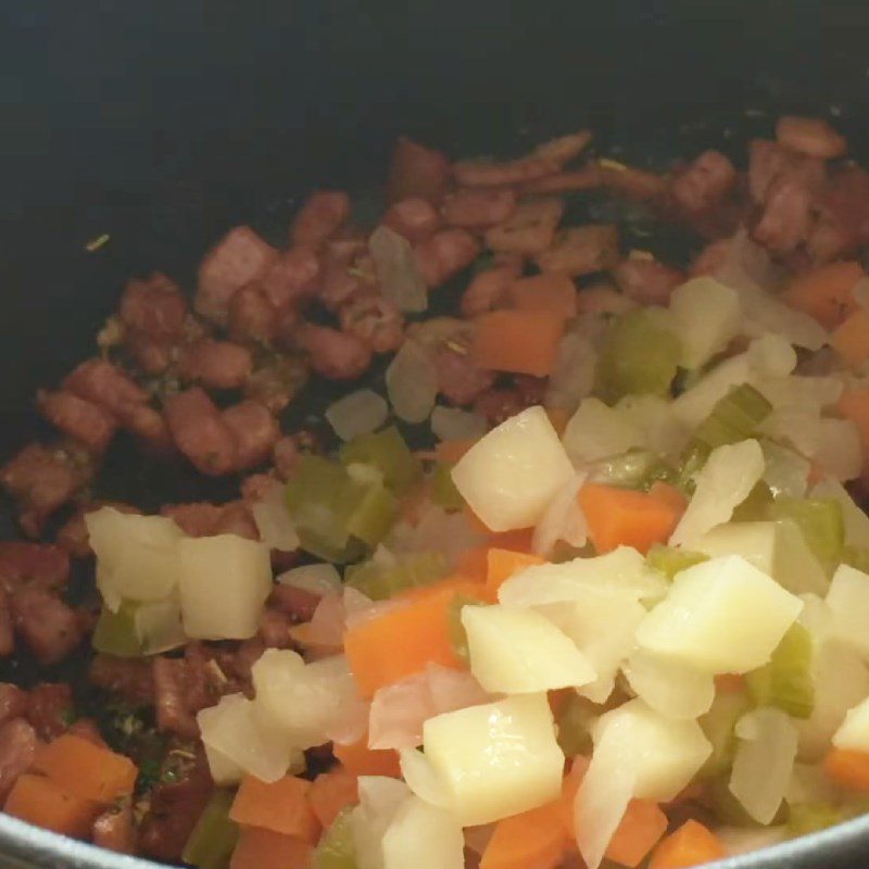 Step 4 Sautéed Bacon Potato Bacon Soup