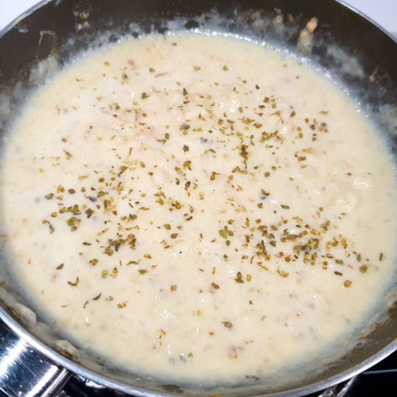 Step 3 Stir-fried shrimp with cheese (Recipe shared by user)