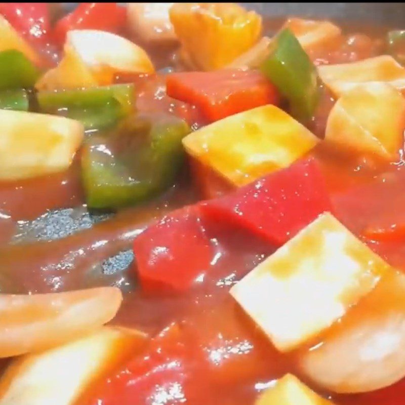 Step 6 Stir-fried Chicken Breast Sweet and Sour Chicken