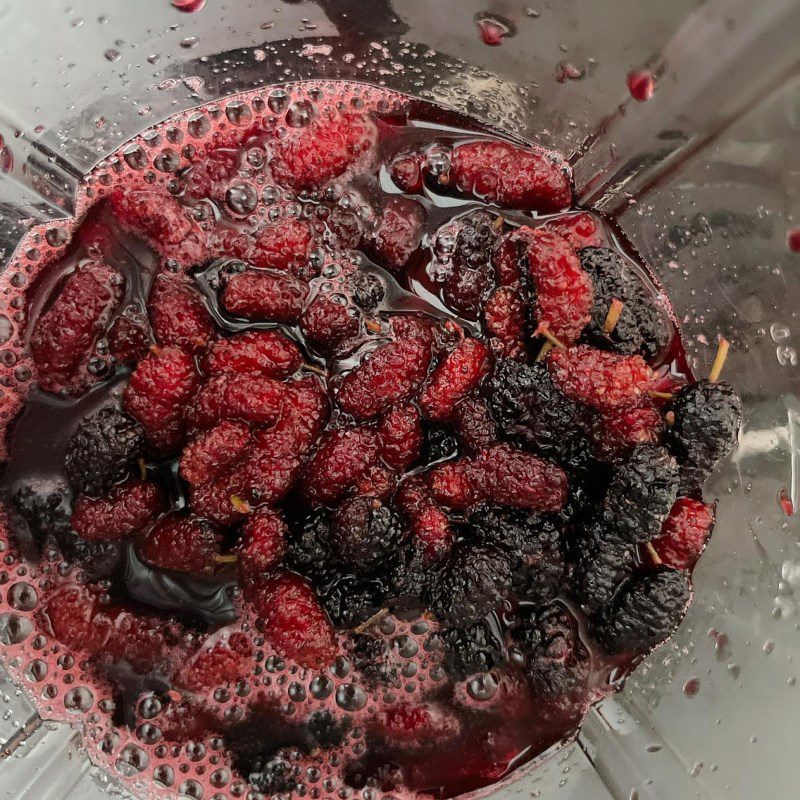 Step 2 Blend Mulberries Mulberry Jam