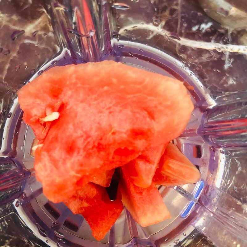 Step 2 Blend watermelon and guava Watermelon Guava Juice