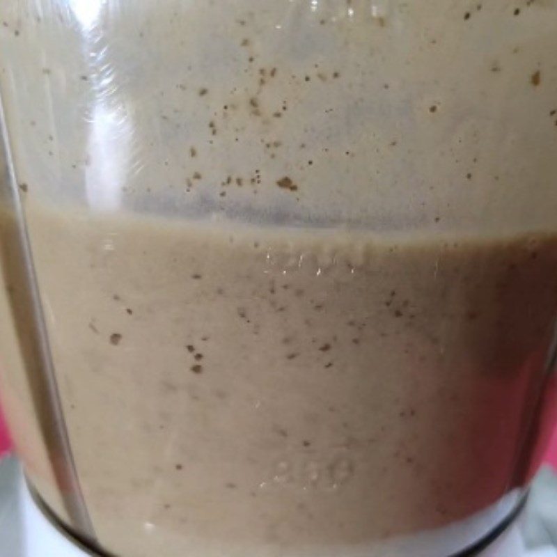 Step 2 Blend coffee and chia seeds Coffee chia smoothie