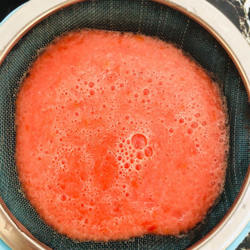 Step 2 Blend the mixture of ingredients Watermelon tomato juice