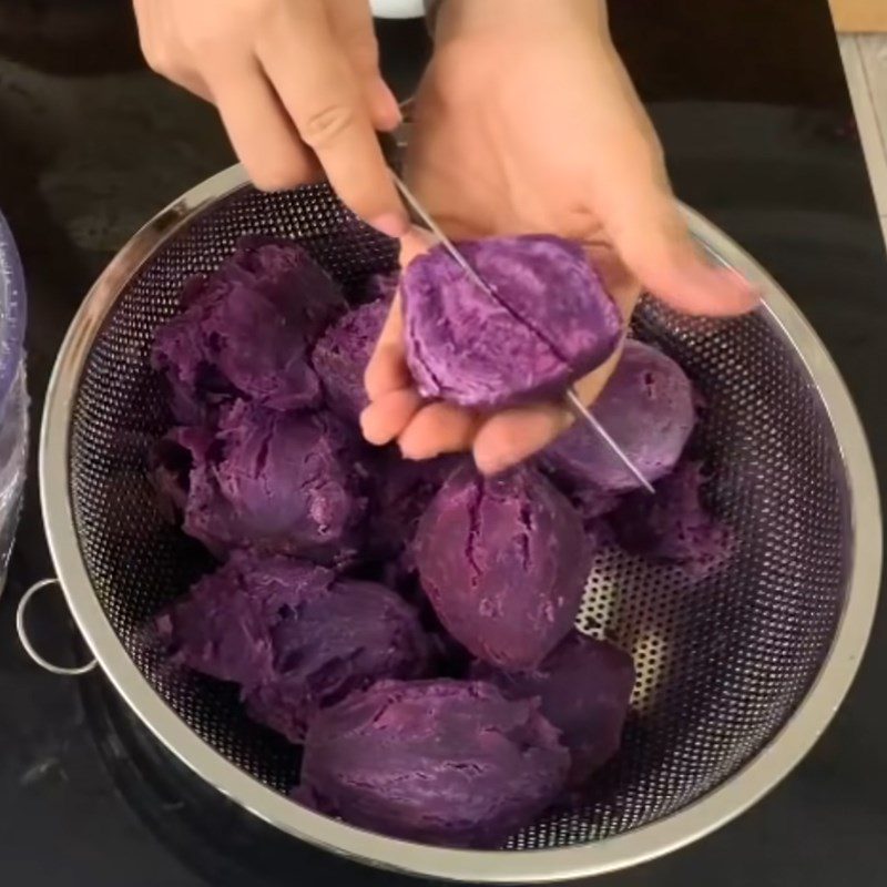 Step 3 Blend the sweet potato Hue purple sweet potato dessert