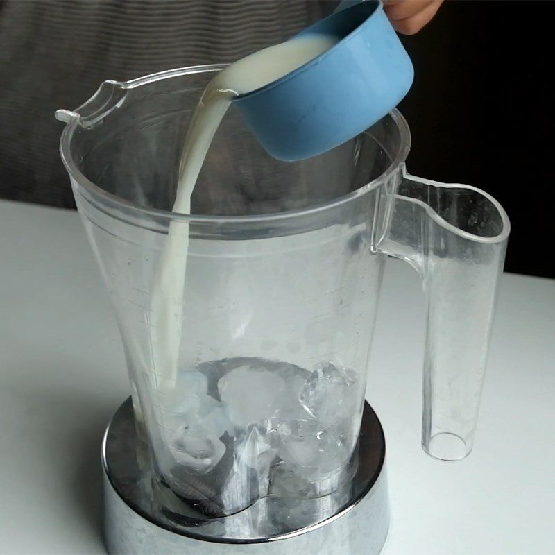 Step 1 Blend oreo Oreo Frappuccino