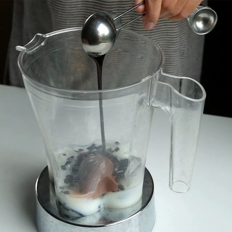 Step 1 Blend oreo Oreo Frappuccino