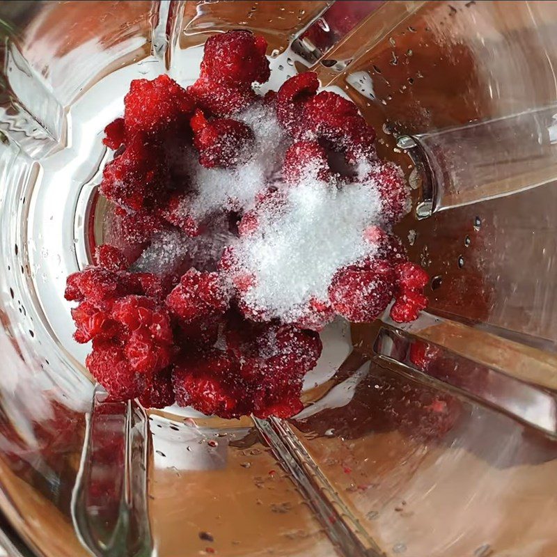 Step 1 Blend the raspberries Raspberry Soda (blended raspberry)