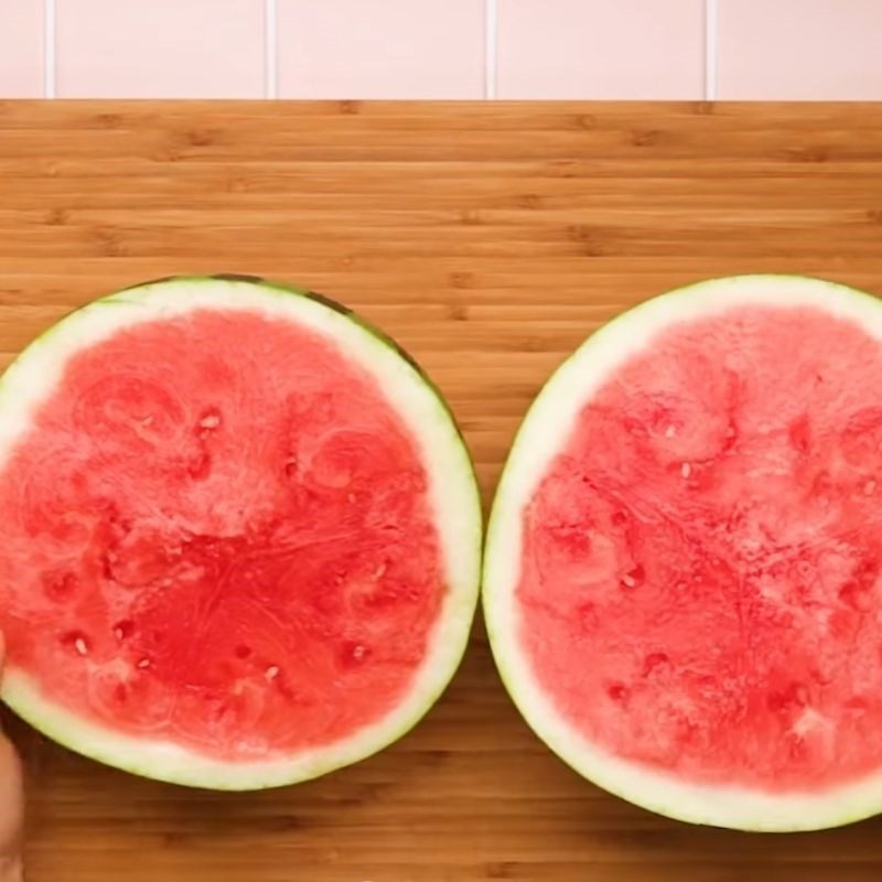 Step 1 Blend and freeze the watermelon for Watermelon Bingsu