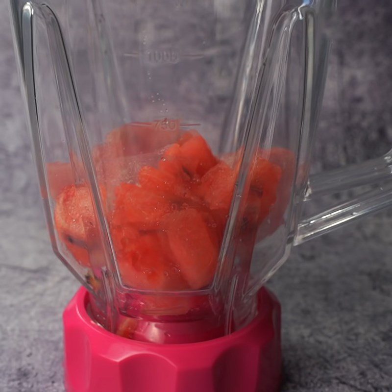 Step 2 Blend and filter watermelon mint juice Watermelon mint juice