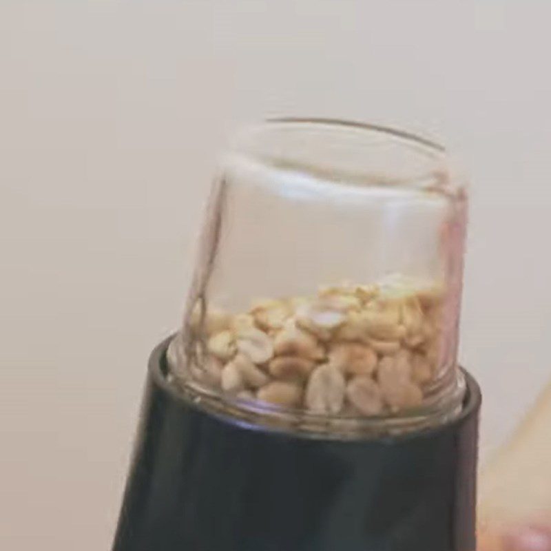 Step 2 Crush the peanuts Sugar-free weight loss peanut butter